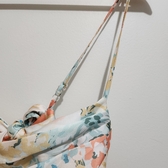 SHEIN Multicolor Floral Backless Dress - Picture 5 of 8